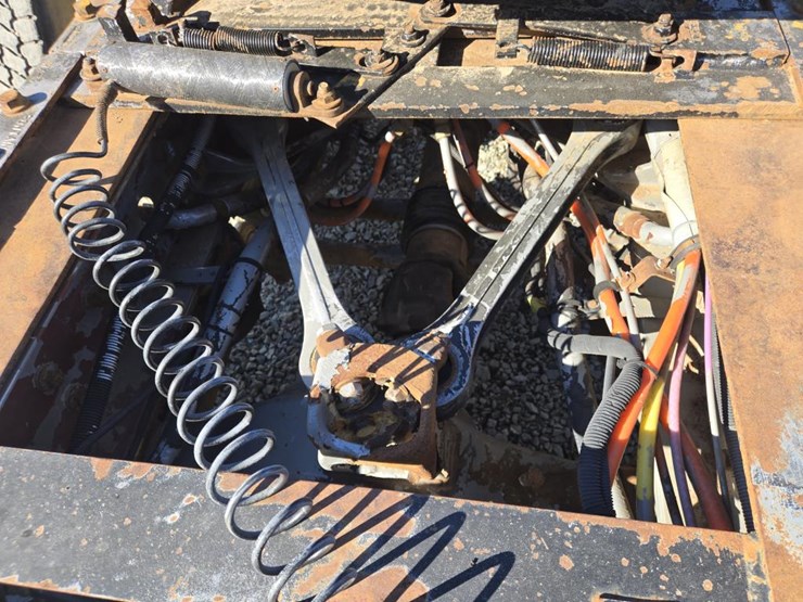 2005-kenworth-t800-image-29