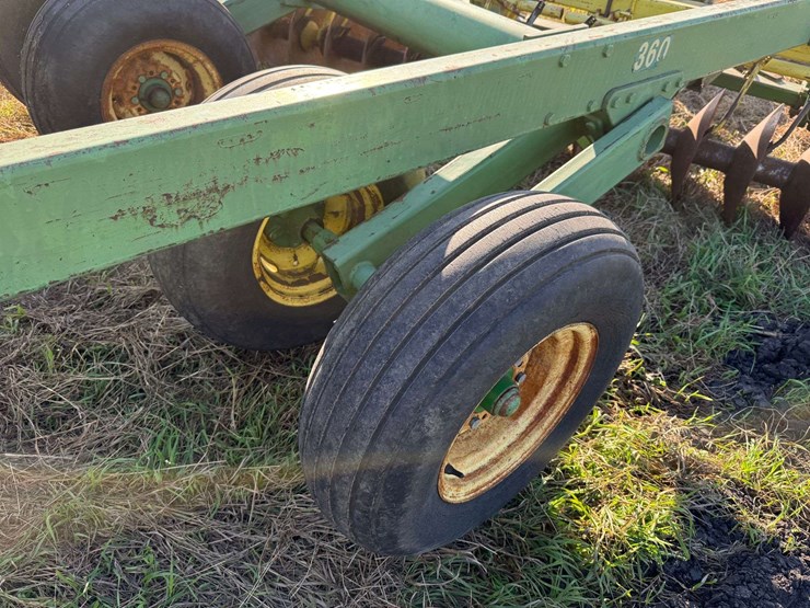 john-deere-360-image-18