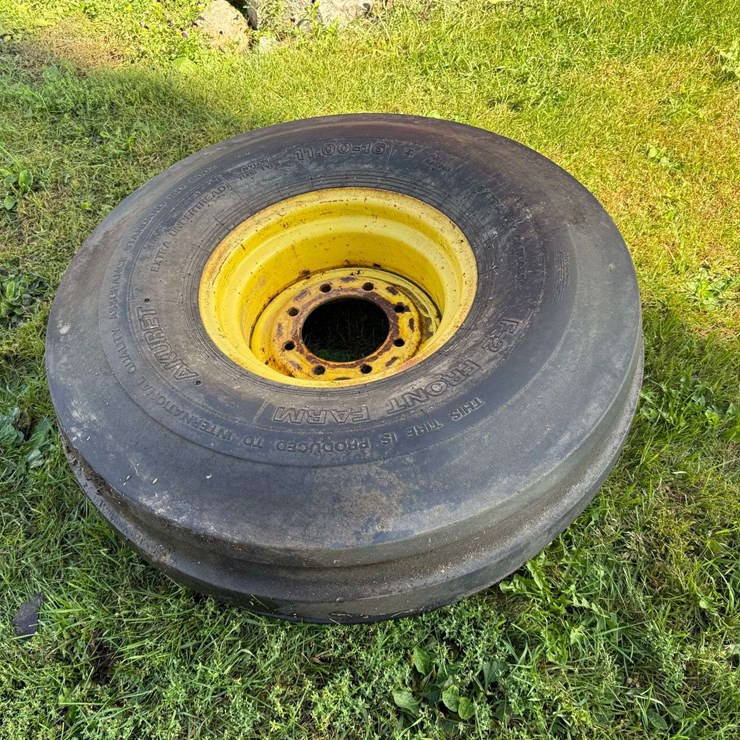 JOHN DEERE 4840