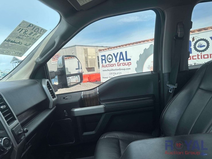 2019-ford-f150-image-19