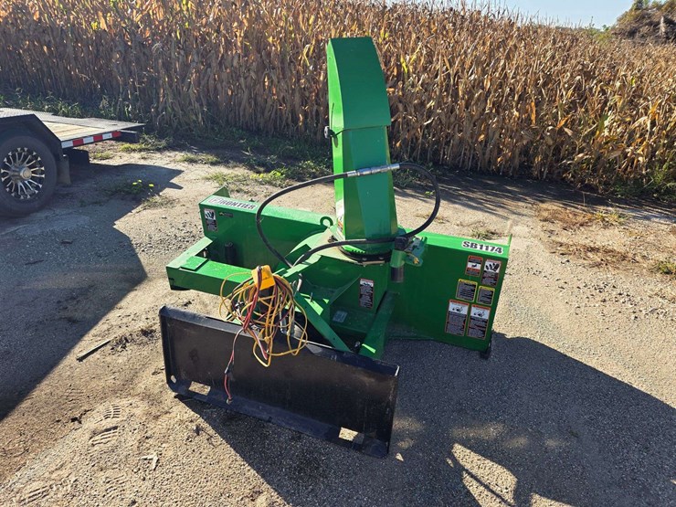 frontier-sb1174-3pt-snowblower-with-skid-loader-quick-attachment-adapter-plate,-2-years-old,-hydraul-image-2
