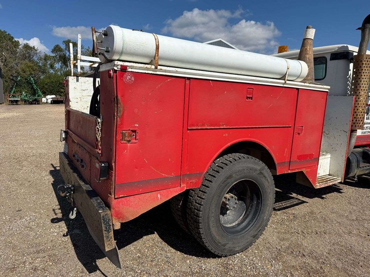 1986-international-s1700-image-27