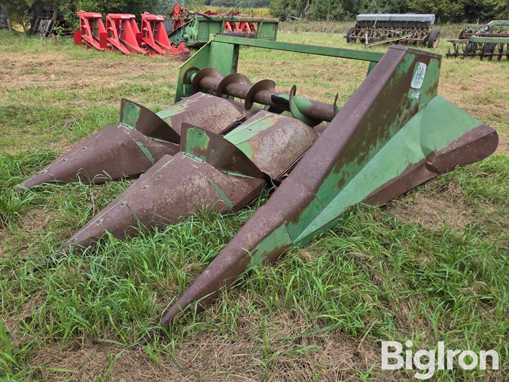john-deere-344-image-1