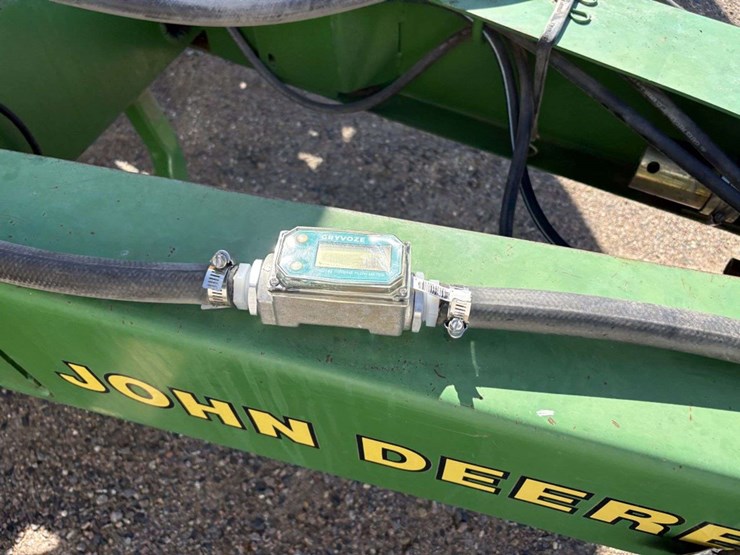 john-deere-7200-image-11
