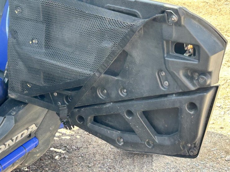 #1404-•-2021-honda-talon-1000x-4-i-4wd-utv-image-28