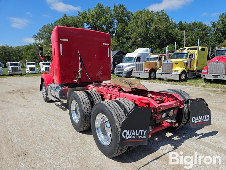 2012-kenworth-t800-image-7