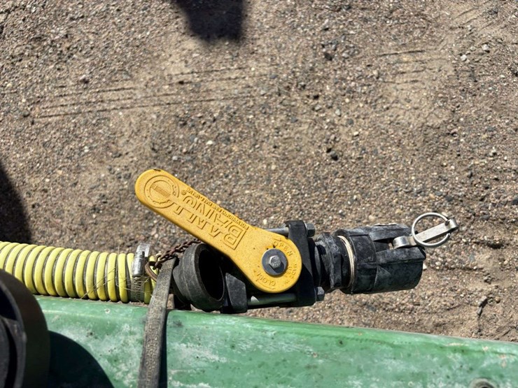 john-deere-7200-image-14