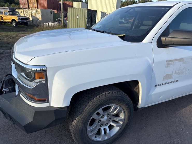 2019-chevrolet-1500-image-12