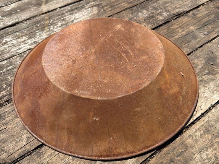 gold-sifting-pan-image-3