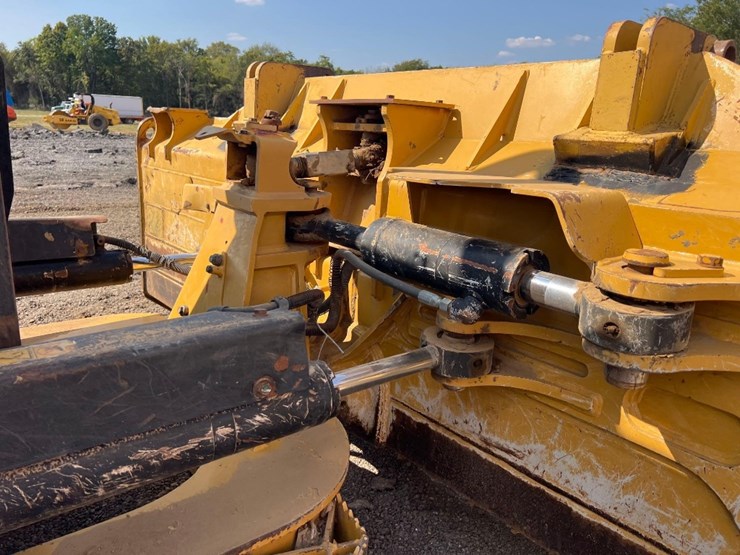 2019-caterpillar-d6k2-lgp-image-19