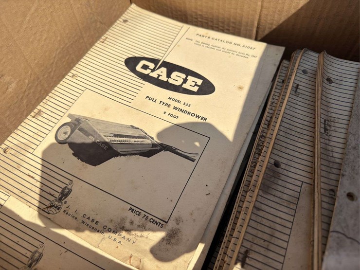ji-case-late-model-manual-assortment-image-13