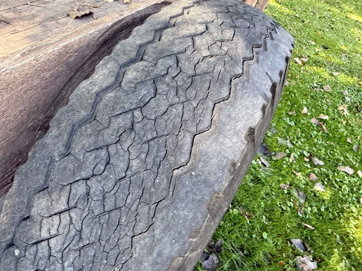 home-made-2-wheeled-trailer,-tilt-bed,-no-title,-8’x6’3”,-16”-tires-image-8
