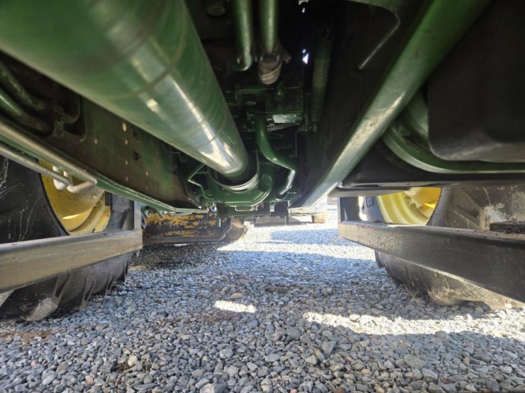 2003-john-deere-6615-image-32