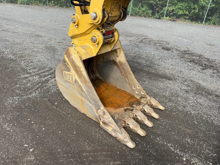 2024-caterpillar-315-2d-next-gen-hydraulic-excavator-image-13