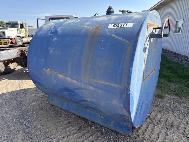 #1412-•-1200-gallon-fuel-tank-image-4