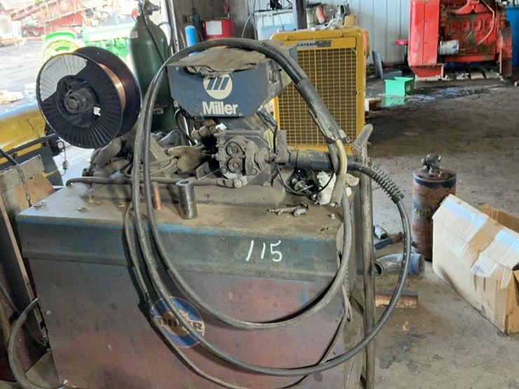 #115-•-miller-deltaweld-450-welder-image-7