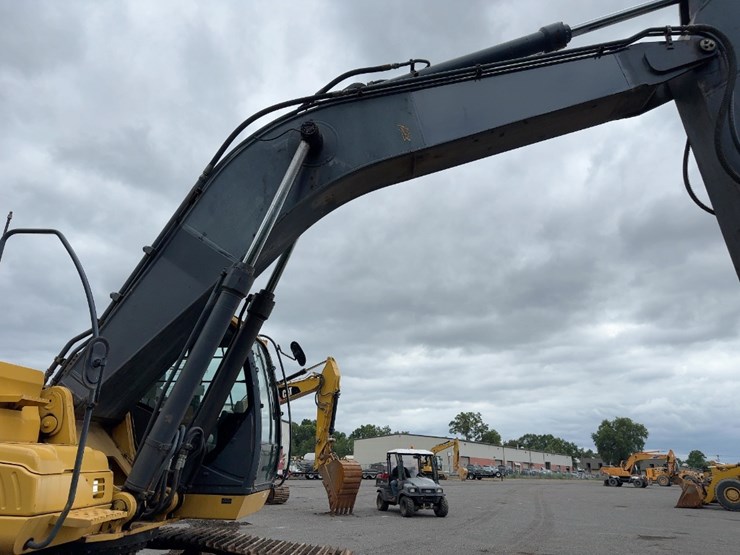 2006-deere-350d-lc-image-11