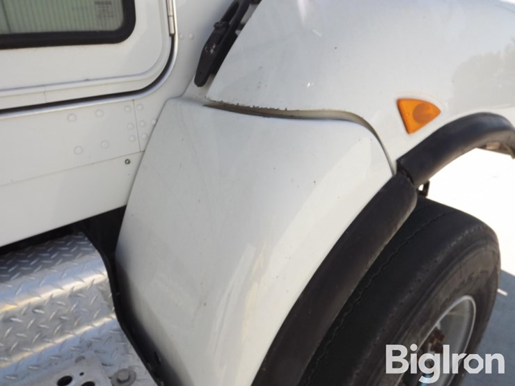 2014-kenworth-t400-image-15