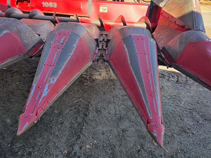 case-ih-1063-image-7