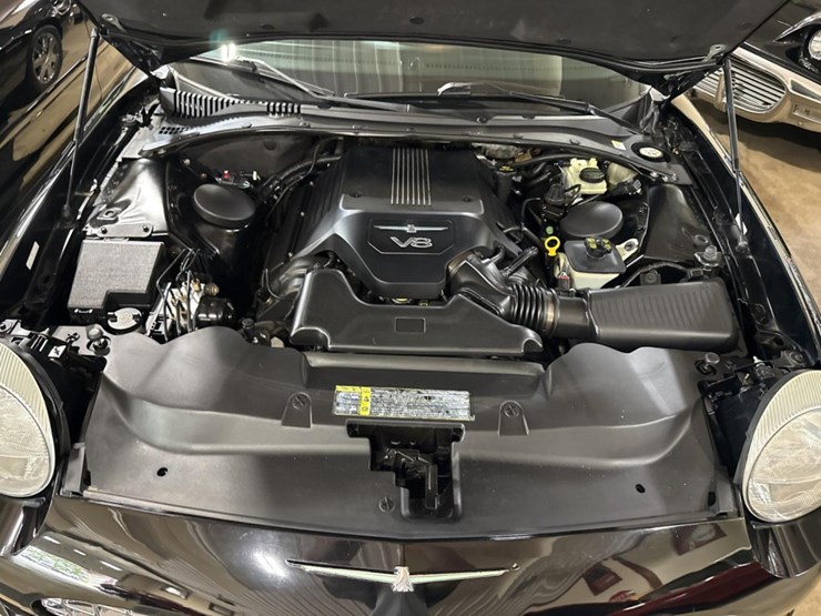 #1392-•-2003-ford-thunderbird-convertible-car-image-28