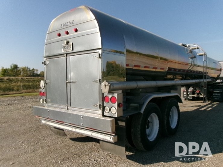 2015-sts-tanker-trailer-(dr12210)-image-6