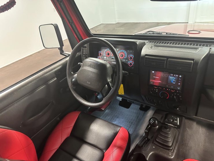 1999-jeep-wrangler-sport-image-44