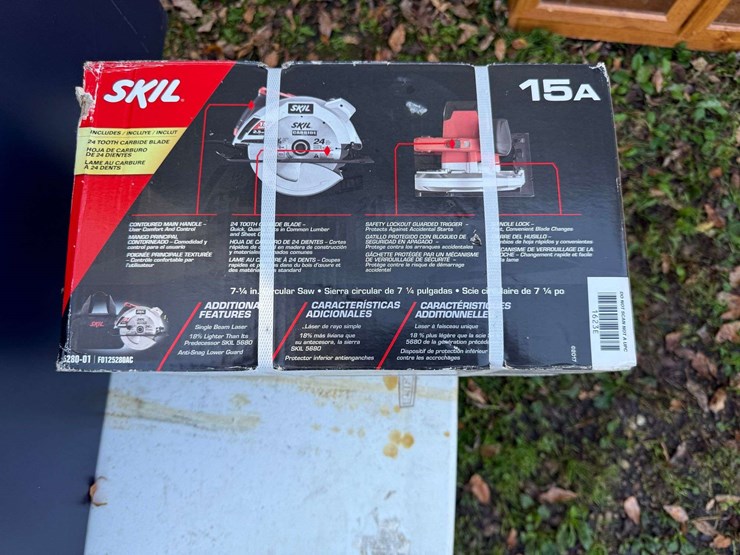 new-skilsaw-circular-saw,-7-¼”-blade-image-2