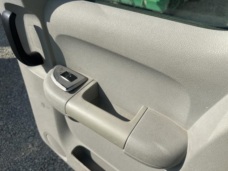 2007-chevrolet-silverado-3500-image-23