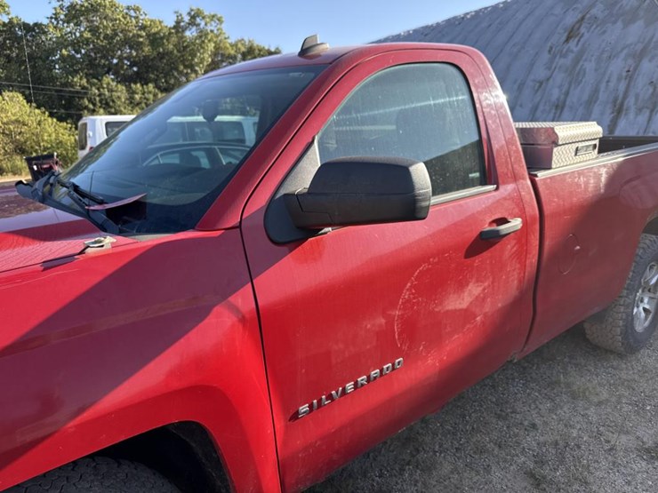 2014-chevrolet-silverado-1500-image-16