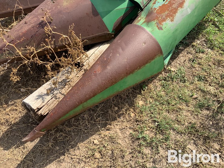 john-deere-546-image-13