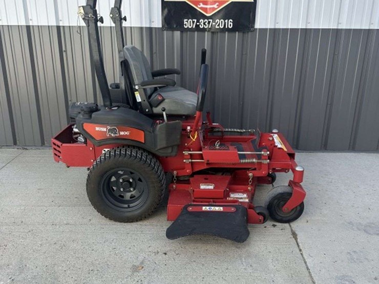 bush-hog-m5225-zero-turn-lawn-mower,-52"-cutting-width,-25hp-briggs-and-stratton-egnine,-208-hours-image-1