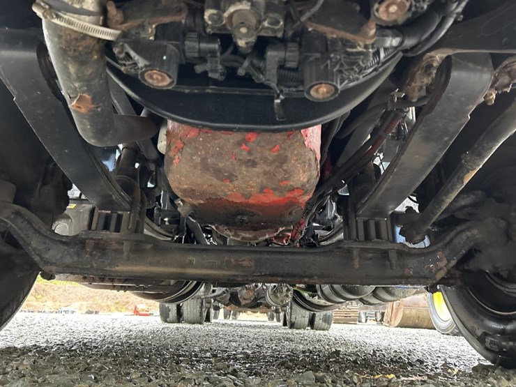 2018-kenworth-t680-image-31