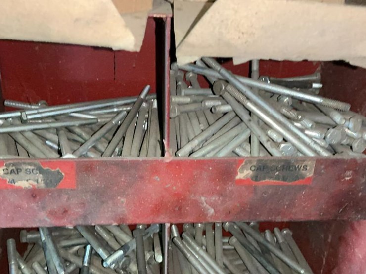 #120-•-coarse-thread-bolts-rack-and-contents-image-59