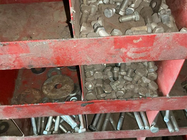 #120-•-coarse-thread-bolts-rack-and-contents-image-16