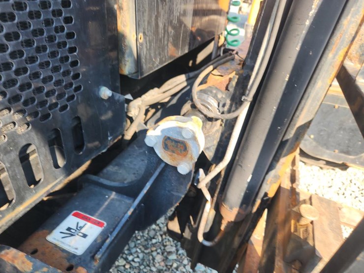 #5101-•-2015-palfinger-gt55e-forklift-image-16
