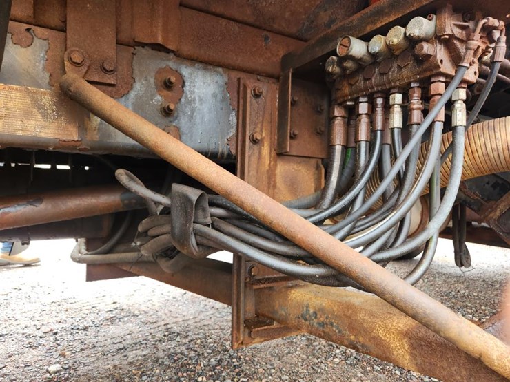 #1648-•-sterling-single-axle-patrol-truck-image-47