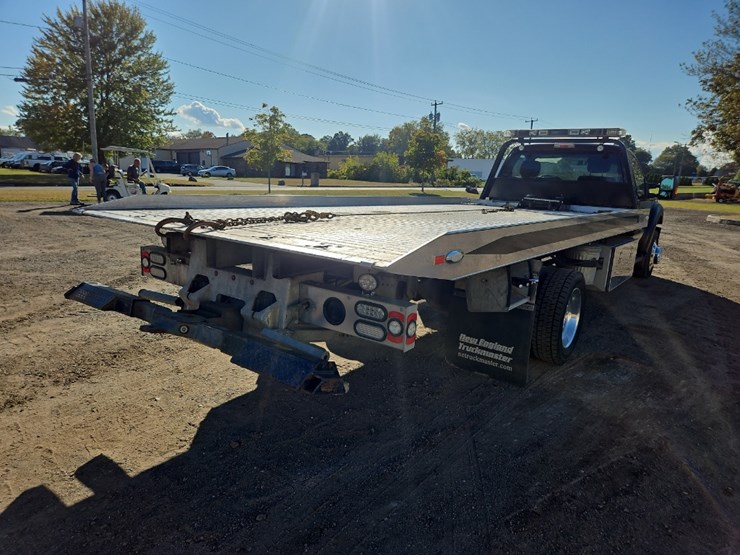 2014-ford-f550-xlt-image-5