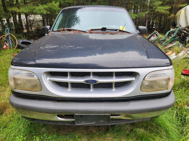 1998-ford-explorer-xlt-image-7
