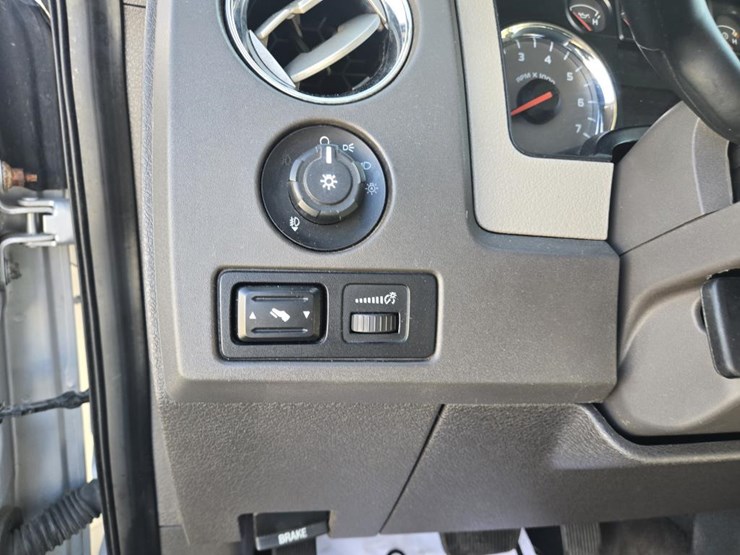 2010-ford-f150-image-42