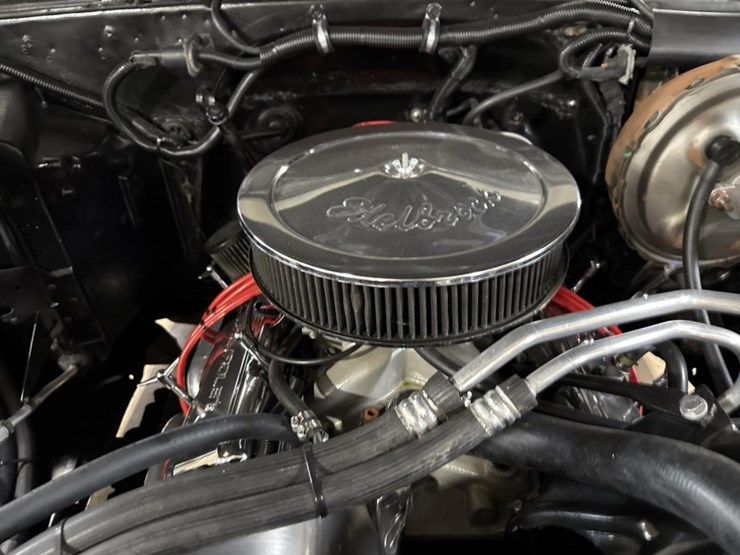1985-chevrolet-c10-image-28
