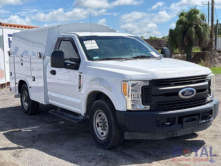 2017-ford-f550-image-2