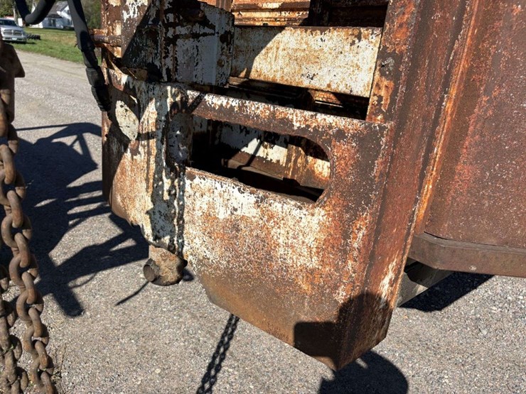 5th-wheel-trailer,-16’,-80”-wide,-42”-sides,-steel-floor-and-sides,-hoist,-tandem-axle,-7.00-15-tire-image-12