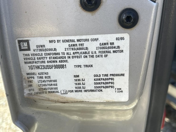 2005-gmc-2500-image-70