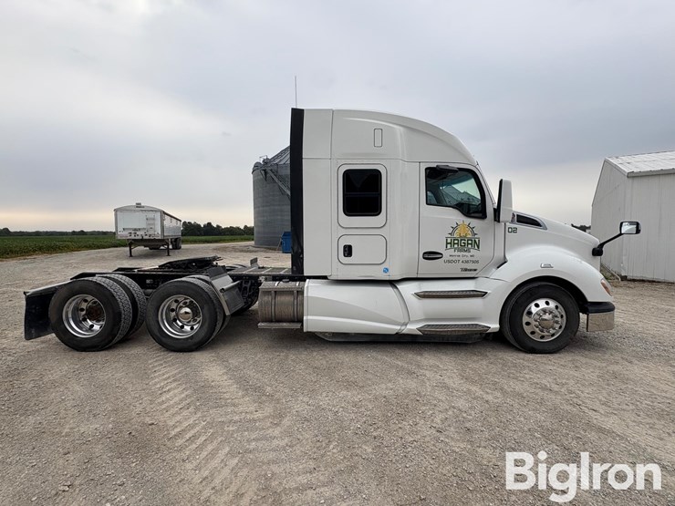 2021-kenworth-t680-image-4