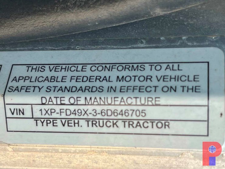 2006-peterbilt-378-image-13
