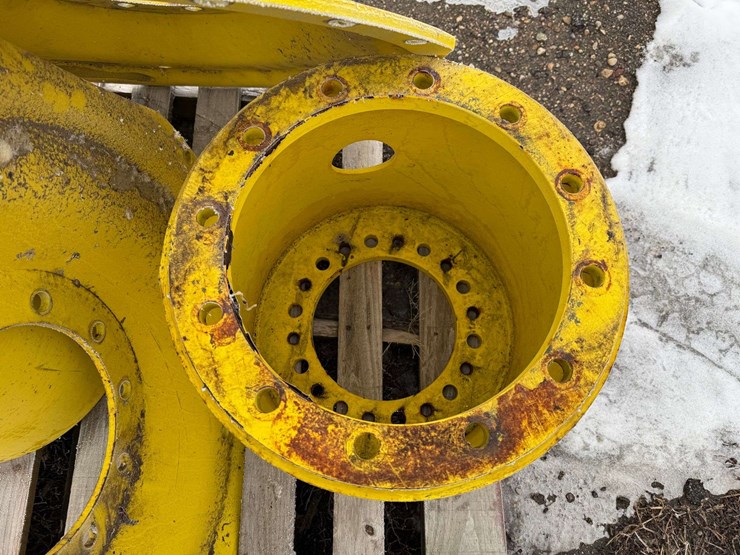 unverferth-wheel-spacers-and-disks-image-7
