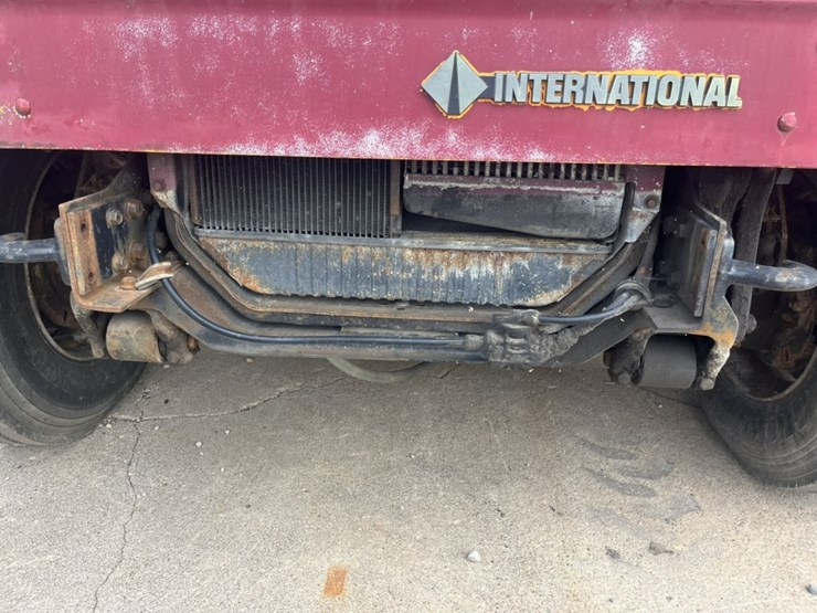 1998-international-4900-image-80