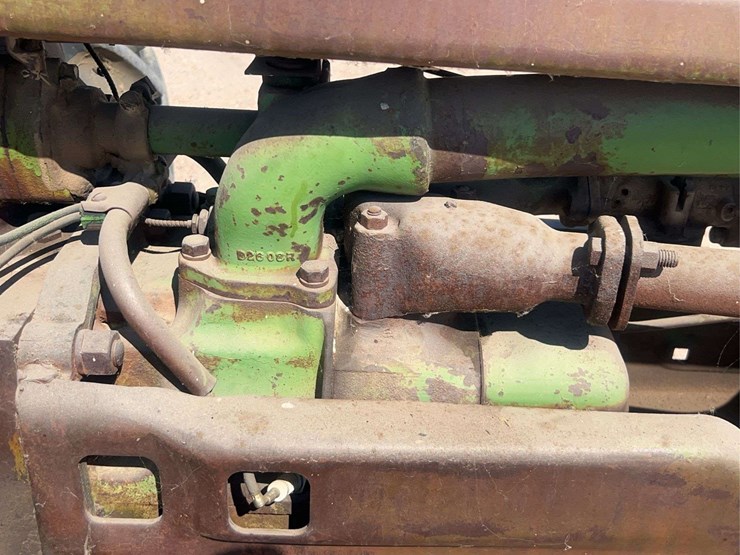 john-deere-model-b-image-22