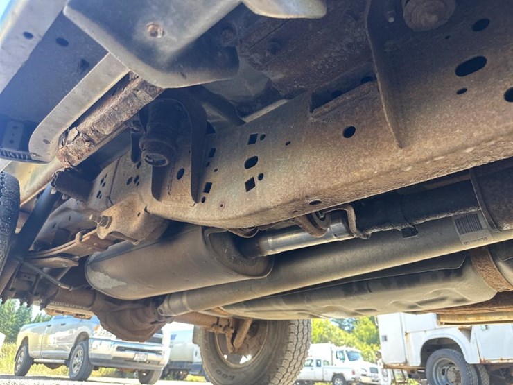 2013-ford-f150-xlt-image-52