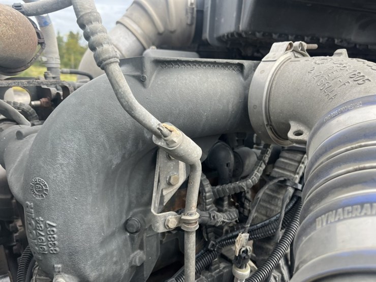 2020-kenworth-t680-image-26
